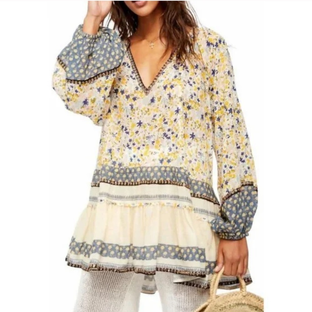 Free People Gardenia Floral Tunic top women's size S‎
